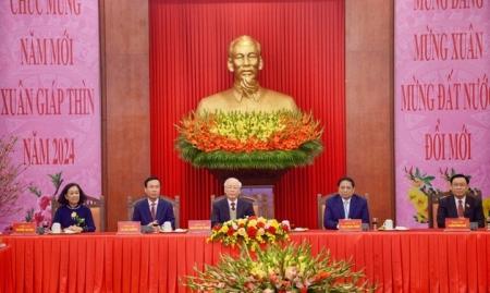 Tổng Bí thư Nguyễn Phú Trọng chúc Tết lãnh đạo, nguyên lãnh đạo Đảng, Nhà nước