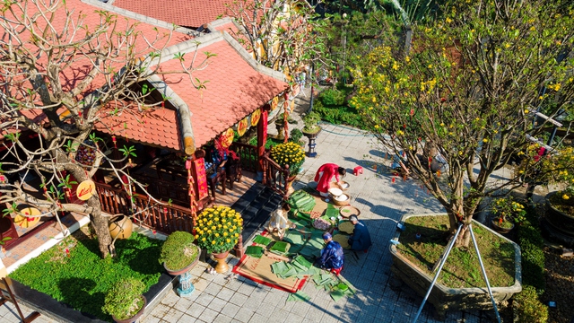 Đậm đà hương vị bánh chưng, bánh tét ngày Tết