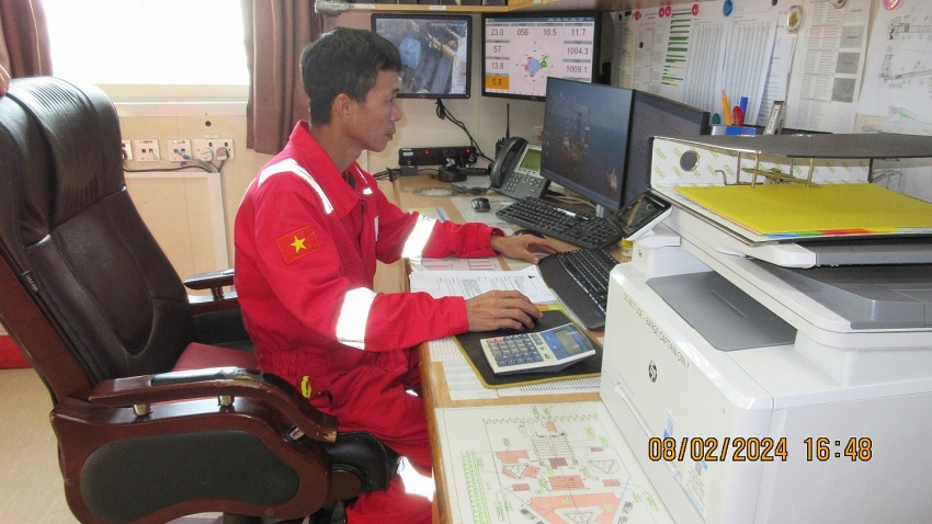 Mùa xuân trên giàn khoan PV DRILLING I