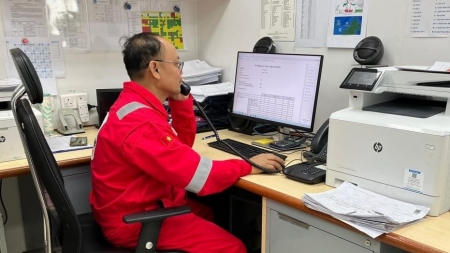 Giàn PV DRILLING VI đón Tết xa Tổ quốc
