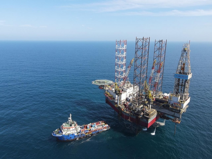 Trên giàn khoan PV DRILLING III nhớ Tết quê nhà