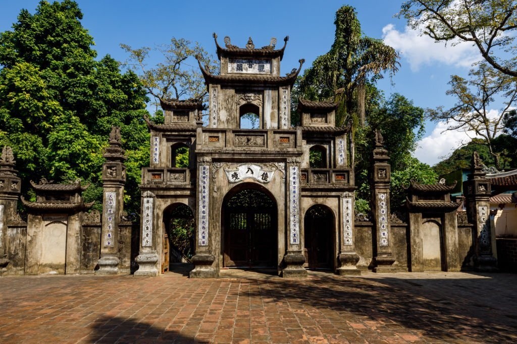 Chùa Thầy - điểm tâm linh đẹp và yên bình của Thủ đô