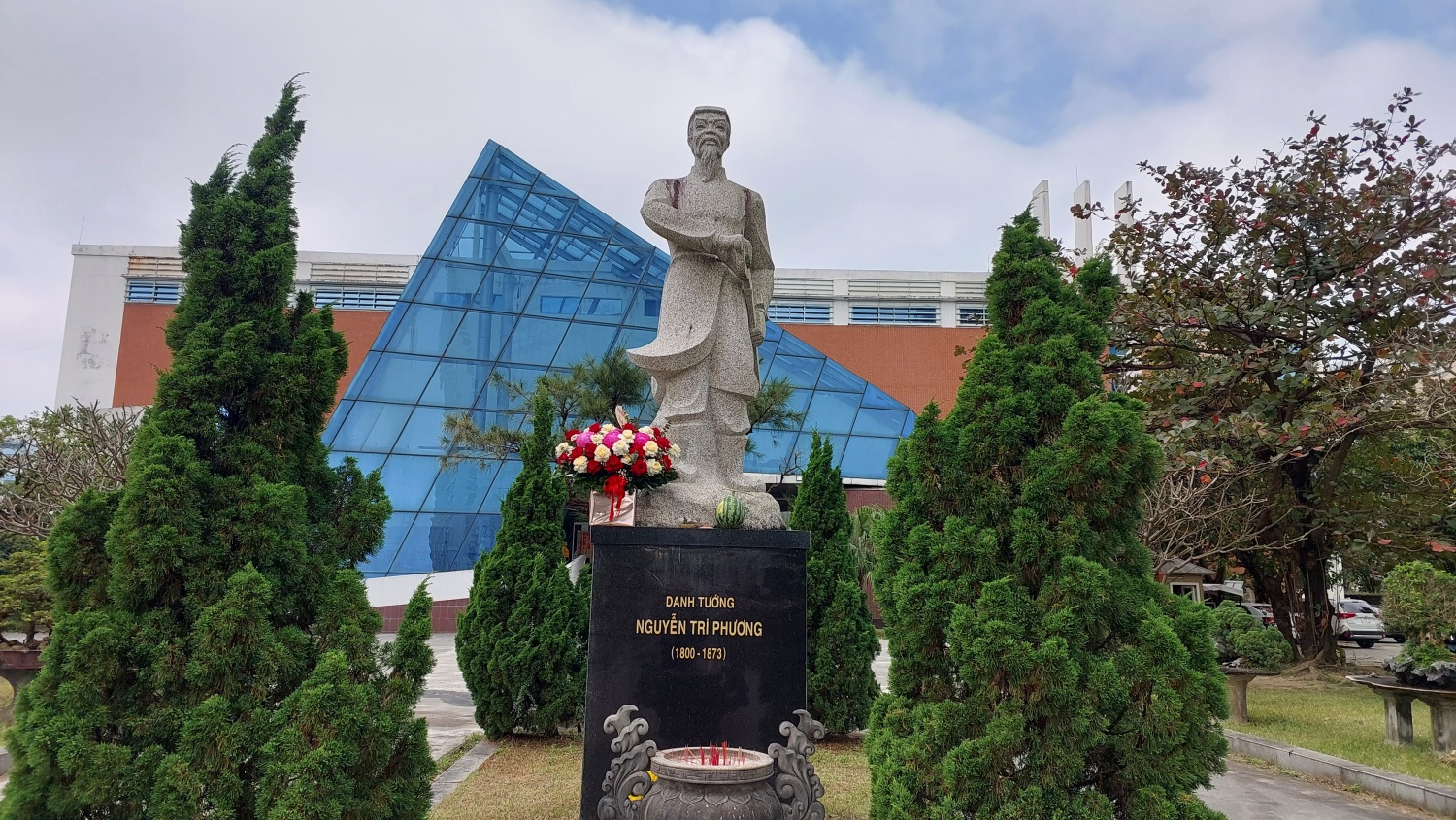 Tòa thành cổ nằm trong trung tâm TP Đà Nẵng