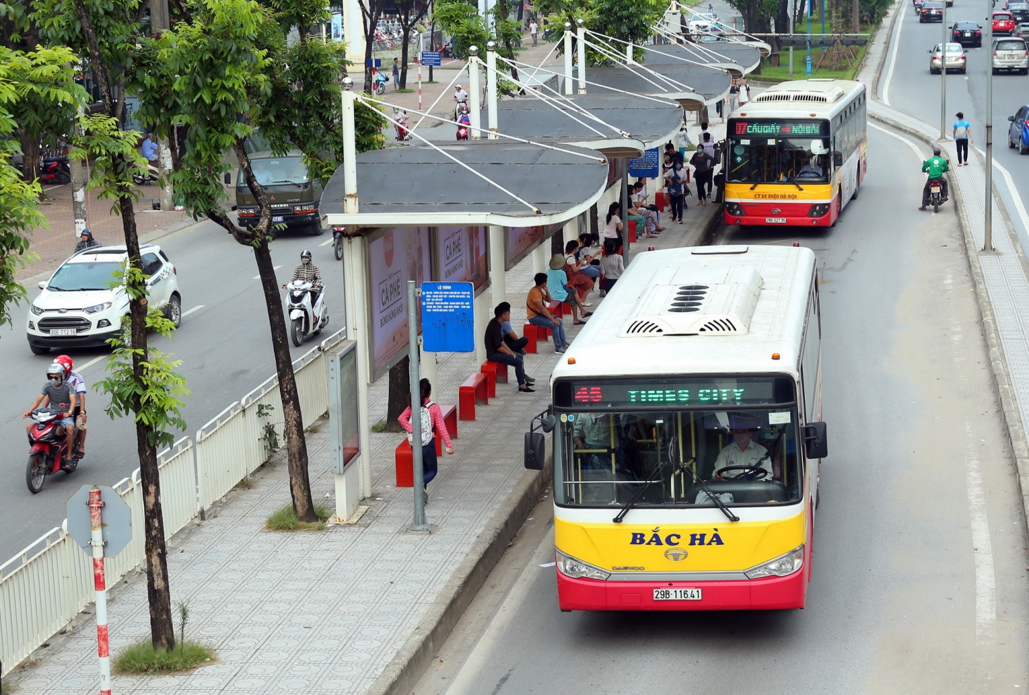Hà Nội xem xét miễn phí phương tiện công cộng vào dịp lễ, Tết