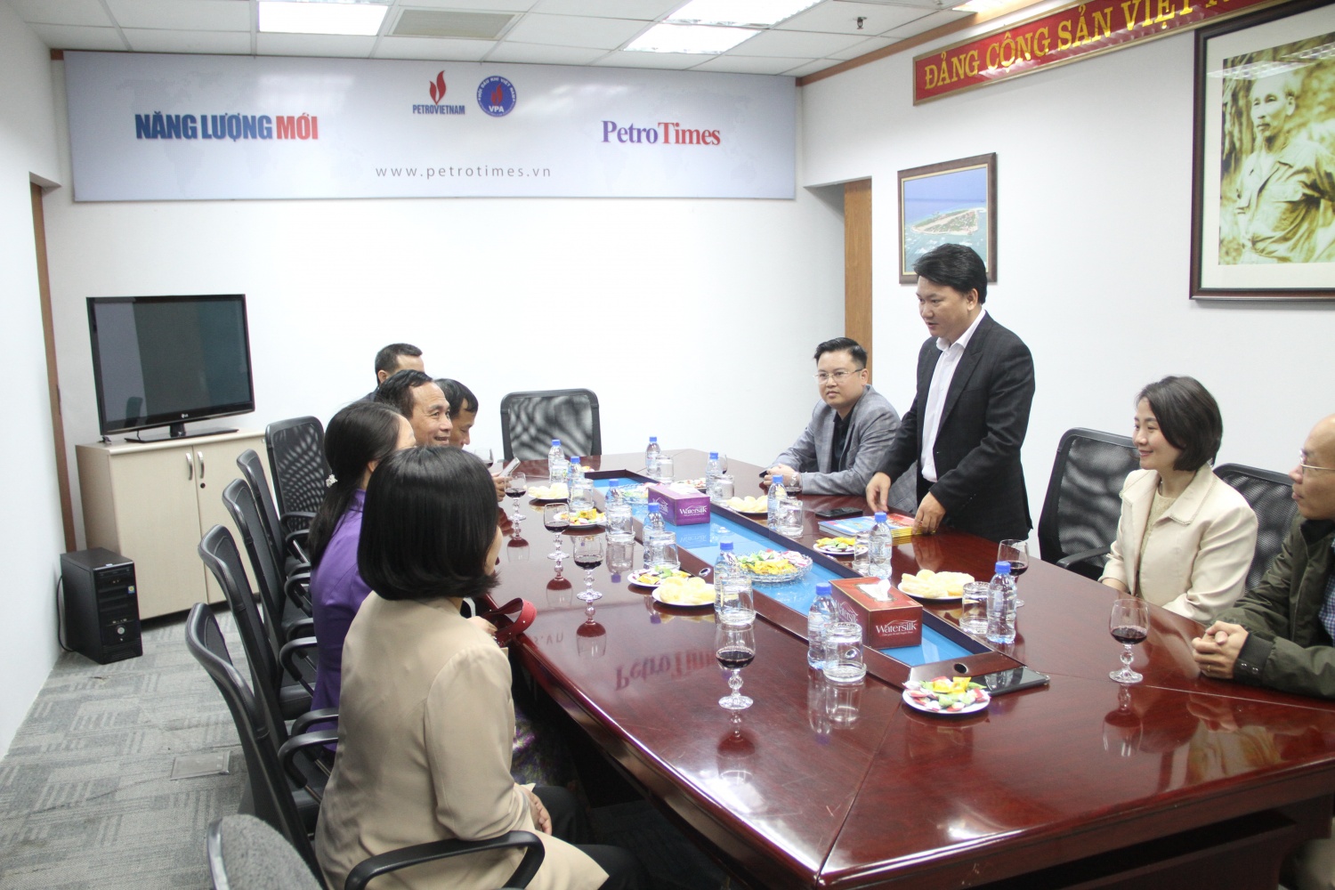 Lãnh đạo VUSTA thăm, chúc Tết Tạp chí Năng lượng Mới - PetroTimes