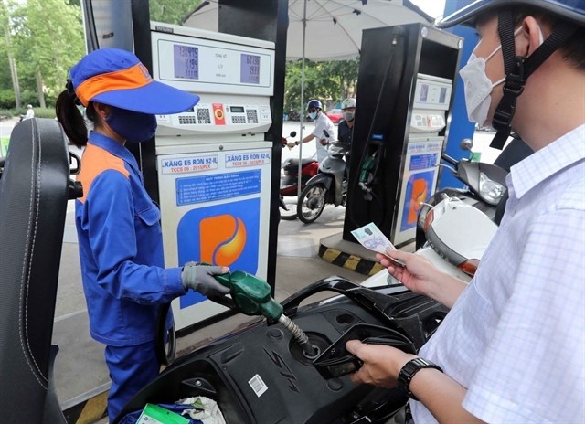 Thủ tướng “đốc thúc” trình nghị định mới về kinh doanh xăng dầu