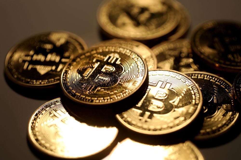 Bài 3: Những “nông dân cày coin” thời 4.0