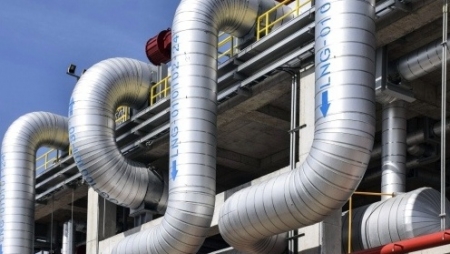 Tận dụng cơ hội giá LNG thấp nhất trong ba năm, Trung Quốc chuyển sang thị trường LNG giao ngay