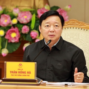 Phó Thủ tướng Trần Hồng Hà: Cần khuyến khích doanh nghiệp tự thực hiện tái chế, xử lý chất thải