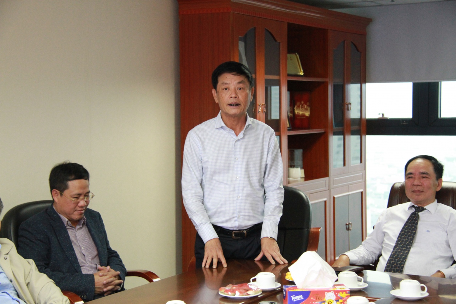 Hội DKVN trao quyết định bổ nhiệm Chủ tịch Hội Dầu khí Hà Nội và Phó Trưởng ban Tư vấn và Phản biện