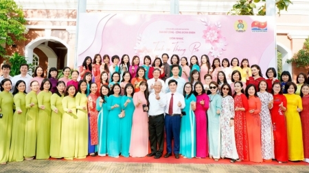 Phụ nữ Vietsovpetro: Góp phần “Giữ lửa cho tương lai”