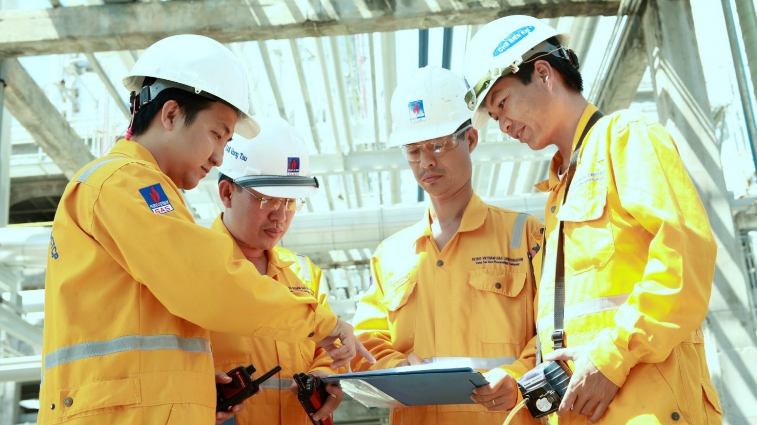 Bài 1: Petrovietnam sẵn sàng tâm thế mới, chinh phục đỉnh cao mới