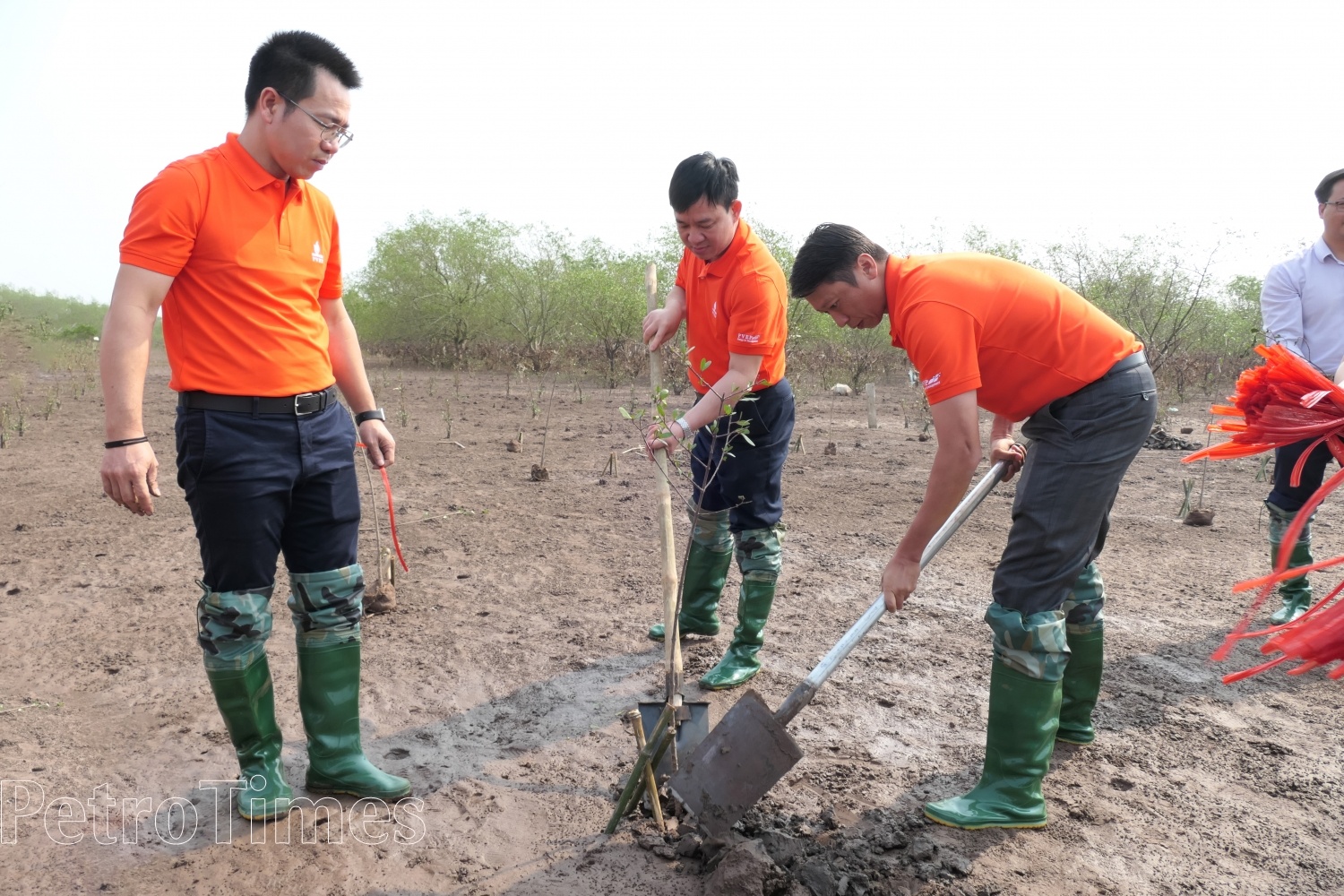 Bài 2: Đưa văn hóa Petrovietnam hòa cùng văn hóa dân tộc