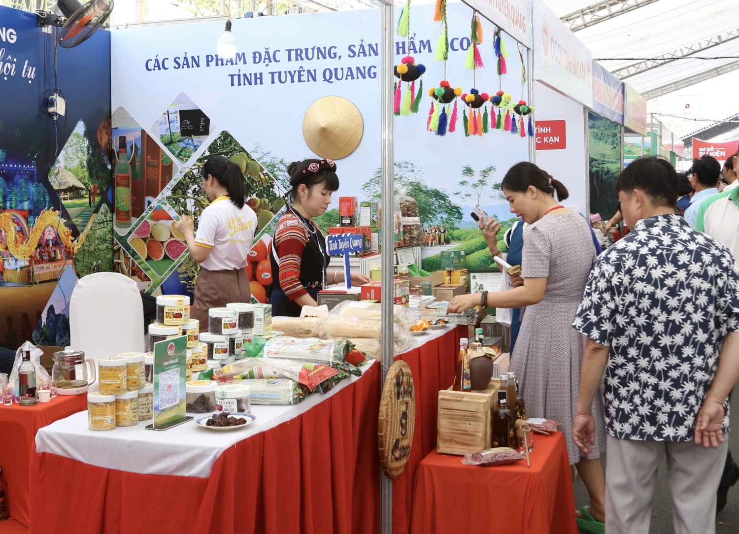 Mang sản phẩm OCOP hơn 50 tỉnh đến TP Hồ Chí Minh