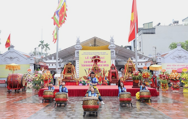 Hà Nội: Độc đáo điệu múa cổ 