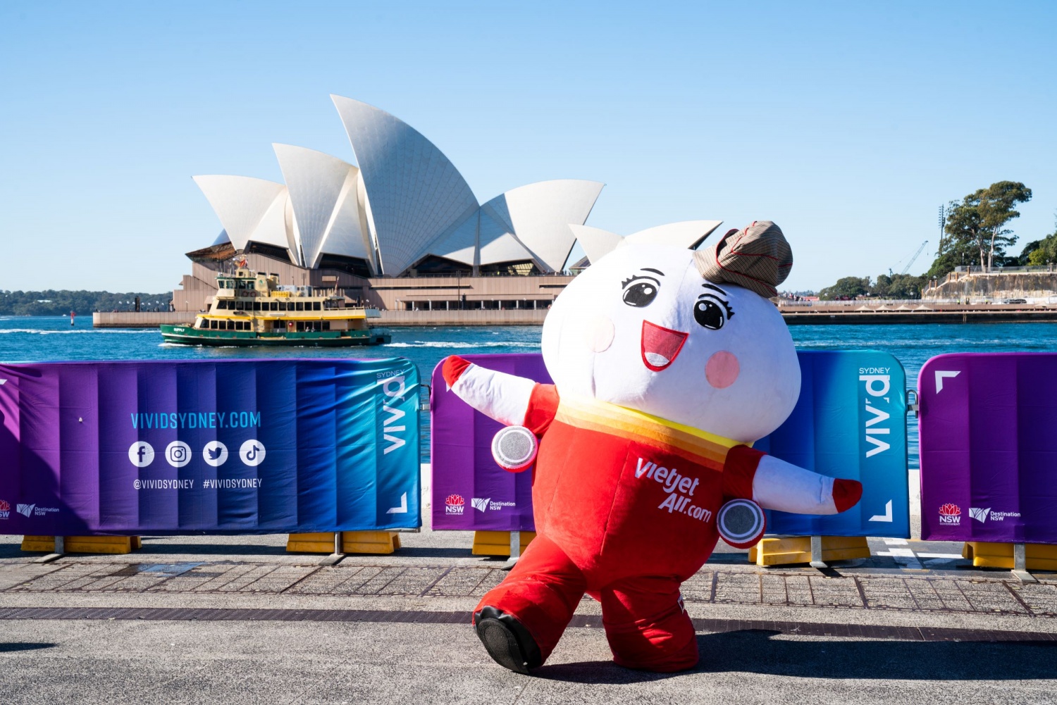 Thêm đường bay mới từ Hà Nội đến Sydney, Melbourne, bay Australia dễ dàng cùng Vietjet.