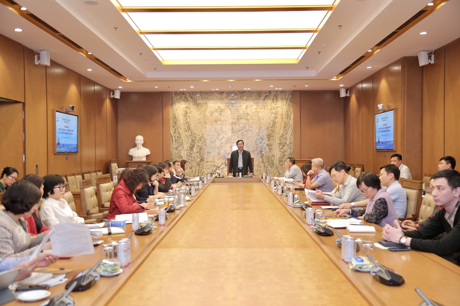 Cụm thi đua số 8 Petrovietnam: Tiếp tục thúc đẩy các phong trào thi đua, quyết tâm hoàn thành thắng lợi nhiệm vụ năm 2024 Cụm thi đua số 8 Petrovietnam: Tiếp tục thúc đẩy các phong trào thi đua, quyết tâm hoàn thành thắng lợi nhiệm vụ năm 2024