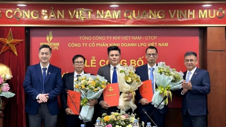 PV GAS LPG công bố và trao quyết định bổ nhiệm cán bộ lãnh đạo tại các chi nhánh