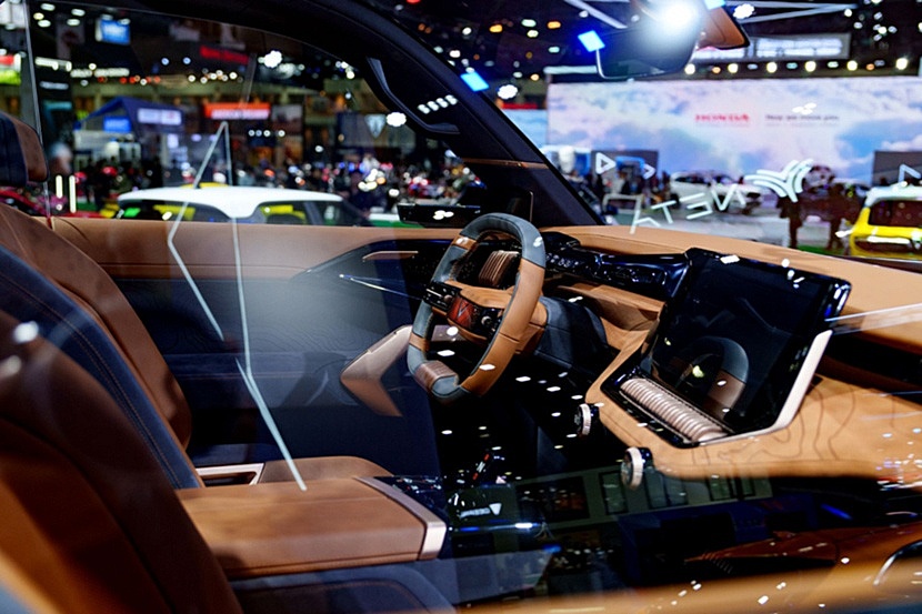 Gian hàng VinFast là tâm điểm BIMS 2024 với dàn xe thuần điện