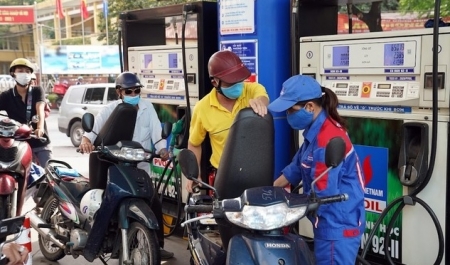 Bộ Công Thương yêu cầu xử lý nghiêm doanh nghiệp không xuất hóa đơn điện tử khi bán lẻ xăng dầu