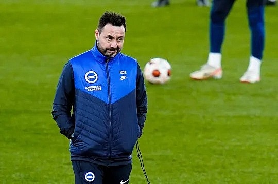 Liverpool loại Alonso khỏi vị trí thay thế Jurgen Klopp