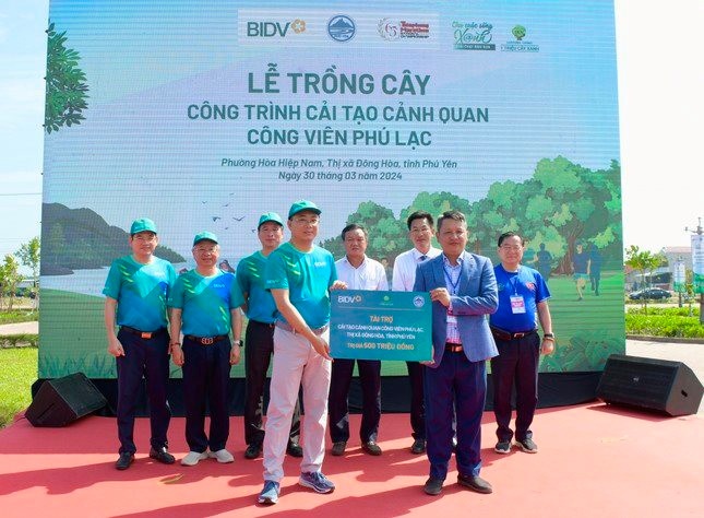 Chung tay làm nên thành công của Tiền Phong Marathon
