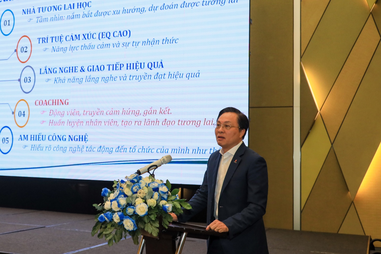 Chủ tịch HĐTV Petrovietnam Lê Mạnh Hùng định hướng 5 nhiệm vụ quan trọng trong phát triển nguồn nhân lực