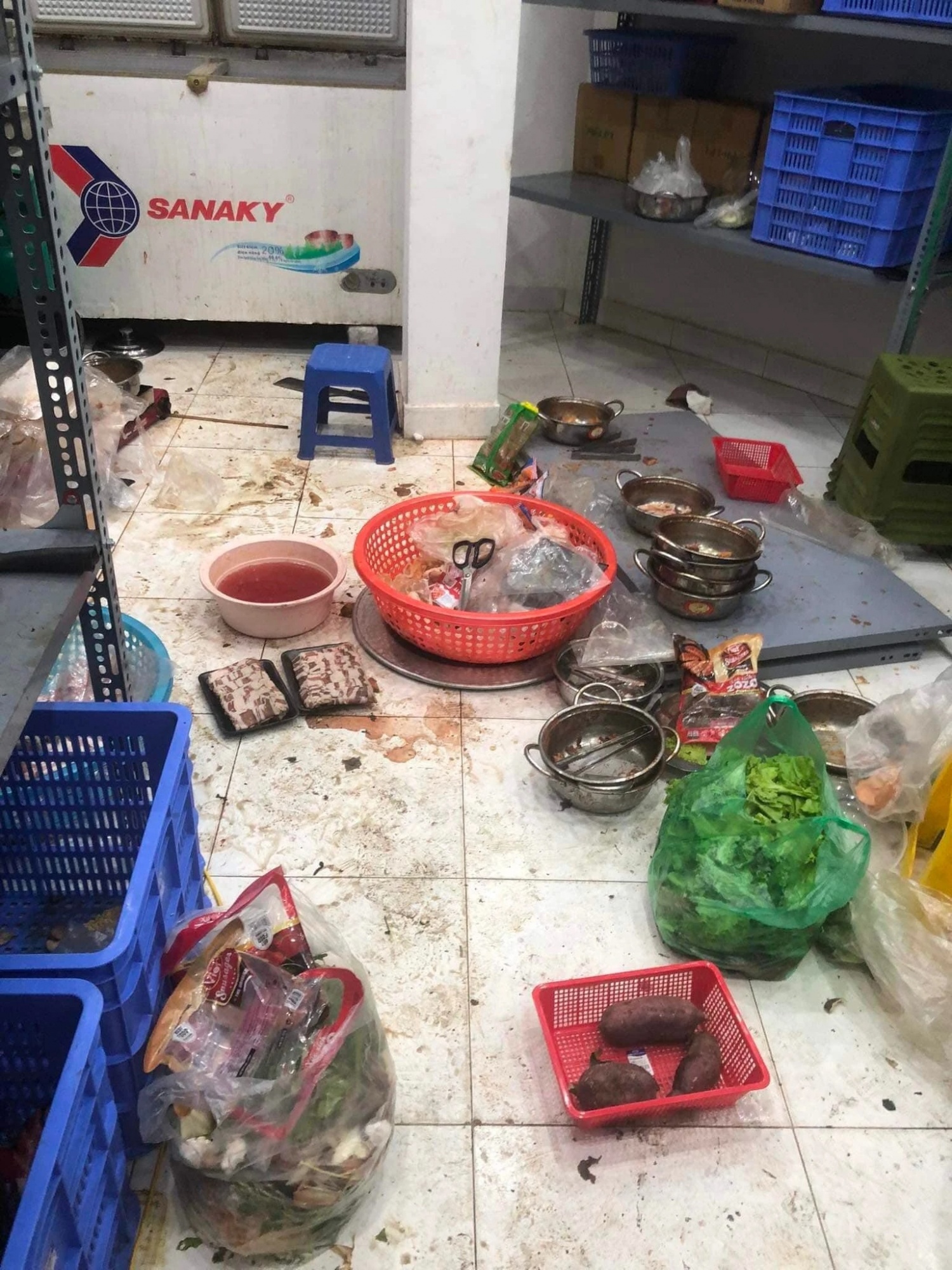 Bài 2: Liệu có đảm bảo vệ sinh, an toàn thực phẩm?