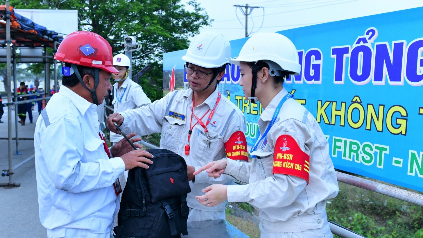 Các tổ chức đoàn thể BSR phát huy tinh thần chủ động, gắn kết và hiệu quả trong quá trình BDTT lần 5 NMLD Dung Quất