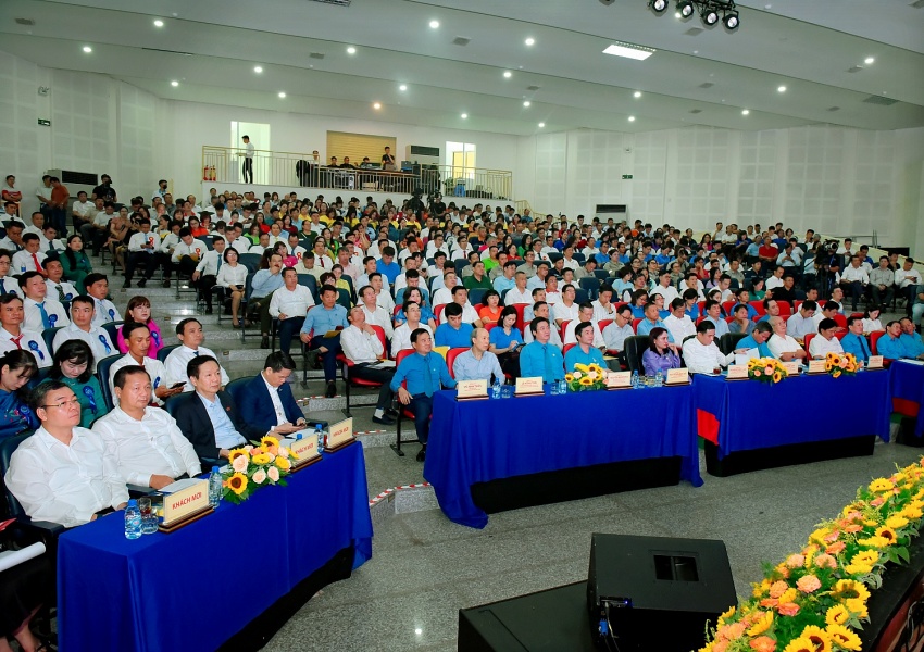 CĐ DKVN phát động Tháng Công nhân và tuyên dương người lao động Dầu khí tiêu biểu năm 2024 CĐ DKVN phát động Tháng Công nhân và tuyên dương người lao động Dầu khí tiêu biểu năm 2024