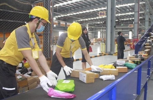 Giải pháp giảm rác thải nhựa từ thương mại điện tử