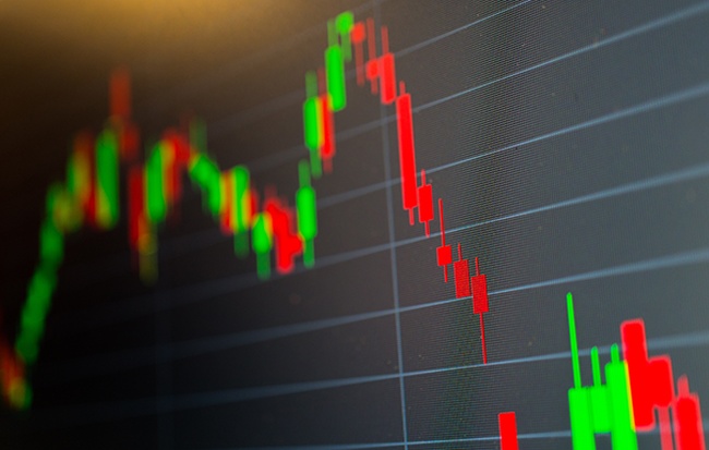 Tin nhanh chứng khoán ngày 16/4: Cổ phiếu trụ kéo VN Index trở lại