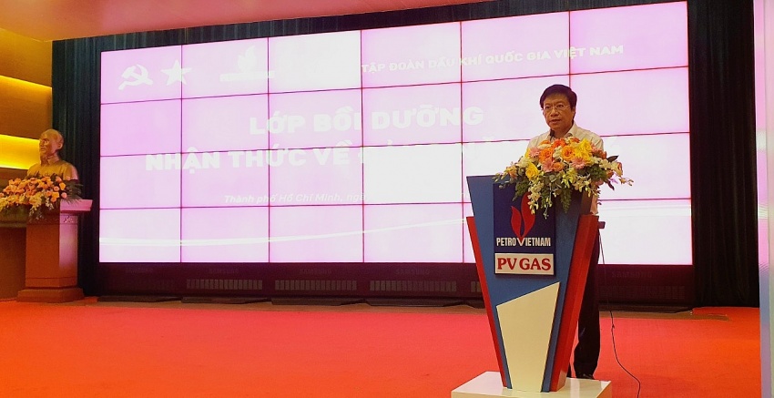 Đảng ủy Tập đoàn khai giảng lớp bồi dưỡng nhận thức về Đảng năm 2024 khu vực TP Hồ Chí Minh