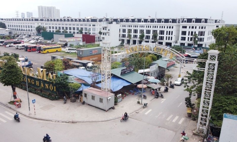 Tin bất động sản ngày 18/4: Loạt căn liền kề tại Dự án Louis City Hoàng Mai xây dựng sai phép