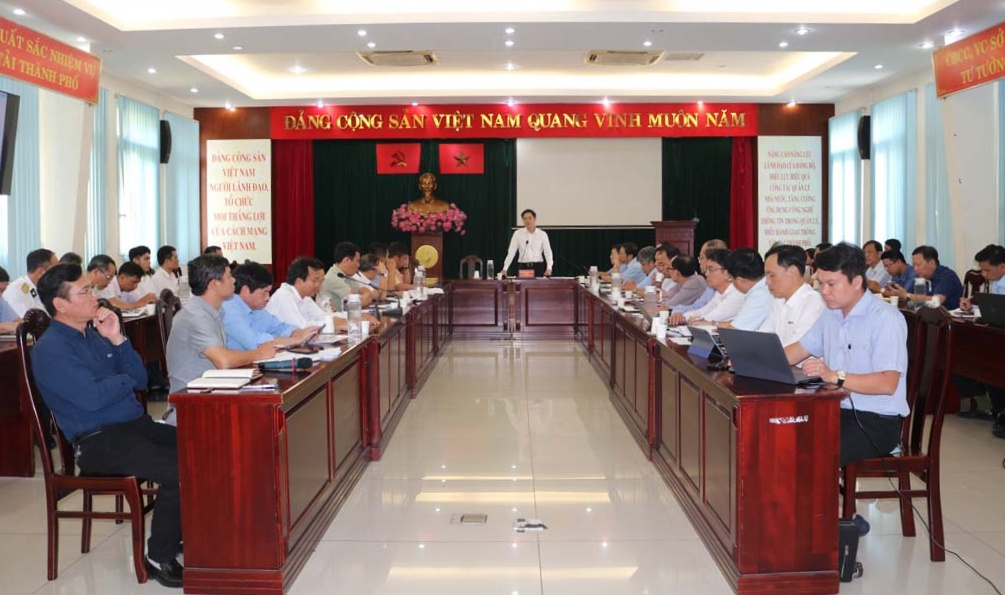 Sở Giao thông vận tải tổ chức họp bàn với các đơn vị liên quan về Kế hoạch công tác phục vụ tốt nhu cầu đi lại của người dân, bảo đảm trật tự, an toàn giao thông trong dịp nghỉ Lễ 30/4, 01/5 năm 2024.