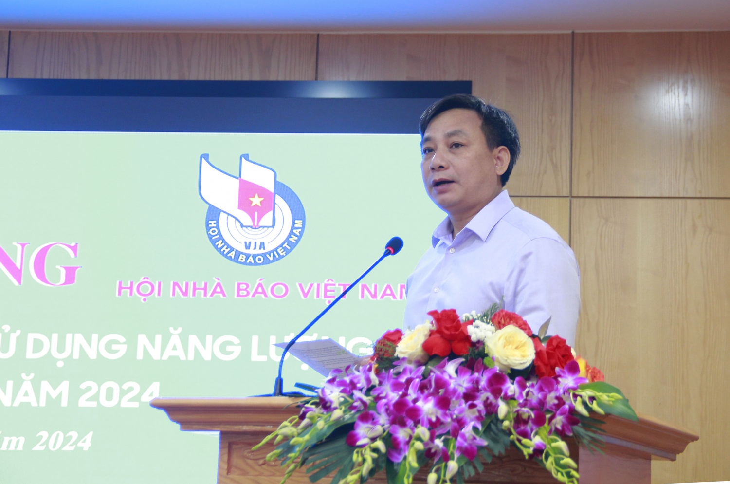 Phát động Giải báo chí toàn quốc tuyên truyền sử dụng năng lượng tiết kiệm và hiệu quả năm 2024
