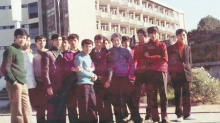 Chuyện về nhóm kỹ sư dầu khí du học ở... Algeria