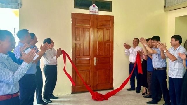 Xí nghiệp Khai thác Dầu khí trao nhà Đại đoàn kết tại Quảng Xương, Thanh Hóa