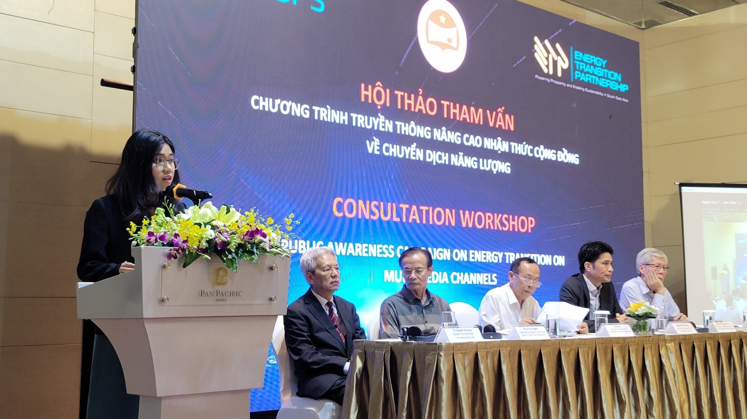 Nâng cao nhận thức cộng đồng về chuyển dịch năng lượng