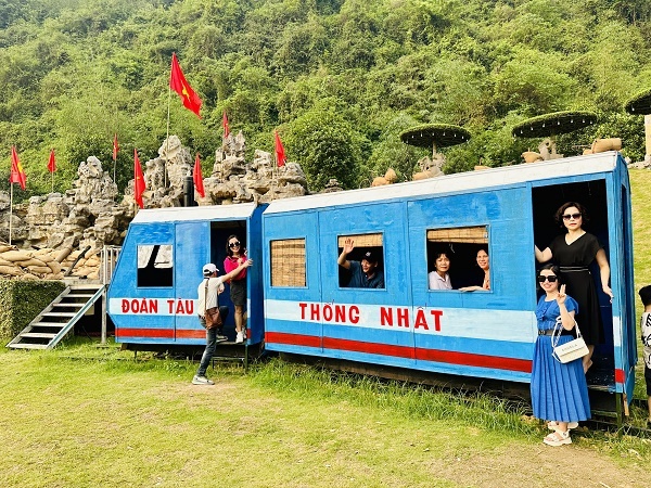 Khu du lịch sinh thái Thung Nham thêm màu áo mới đón đại lễ 30/4 - 1/5