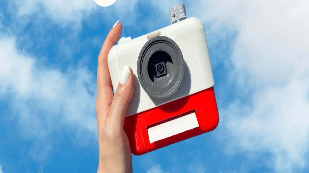 Đột phá AI: Camera đầu tiên trên thế giới chuyển hình ảnh thành thơ