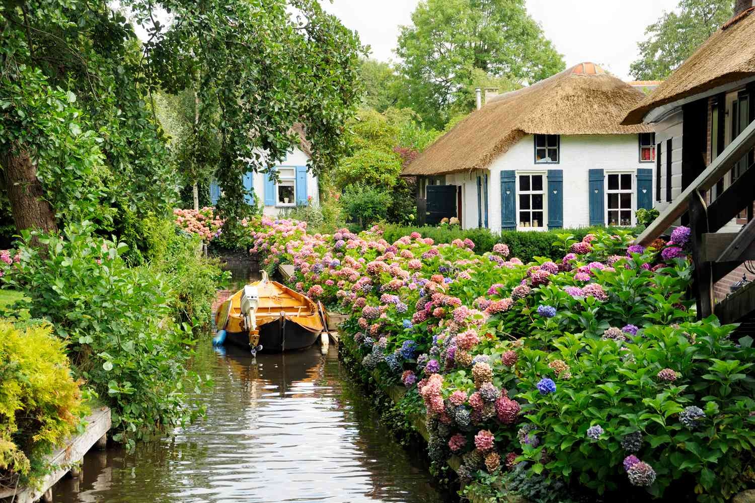 Giethoorn - Ngôi làng cổ tích đẹp nhất hành tinh