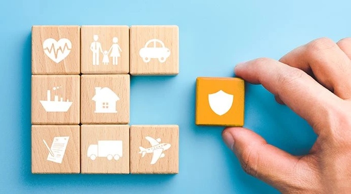 Doanh thu phí bảo hiểm nhân thọ giảm mạnh