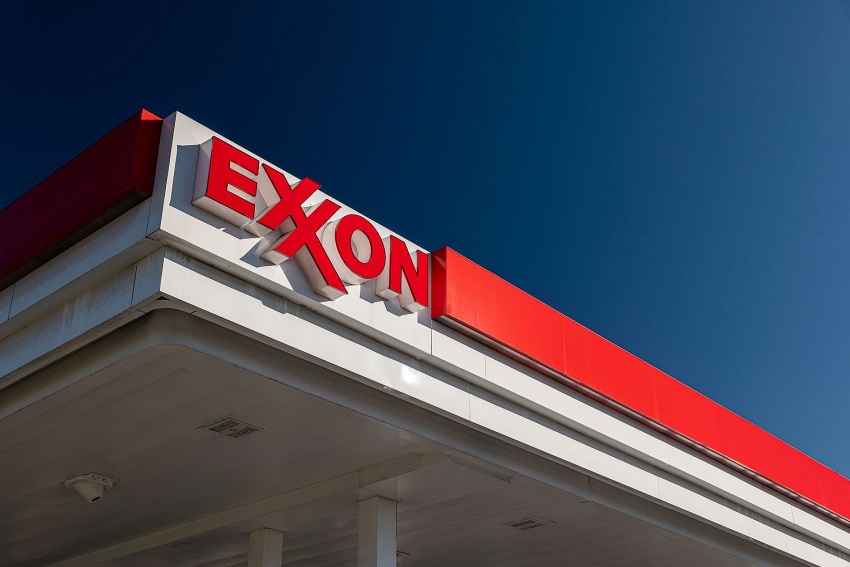 Exxon hoàn tất việc mua lại Pioneer Exxon hoàn tất việc mua lại Pioneer
