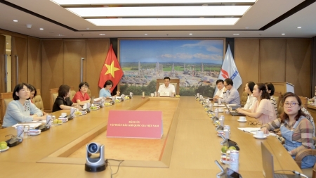 [PetroTimesTV] Nghị quyết số 41-NQ/TW: “Xây dựng và phát huy vai trò của đội ngũ doanh nhân Việt Nam trong thời kỳ mới”