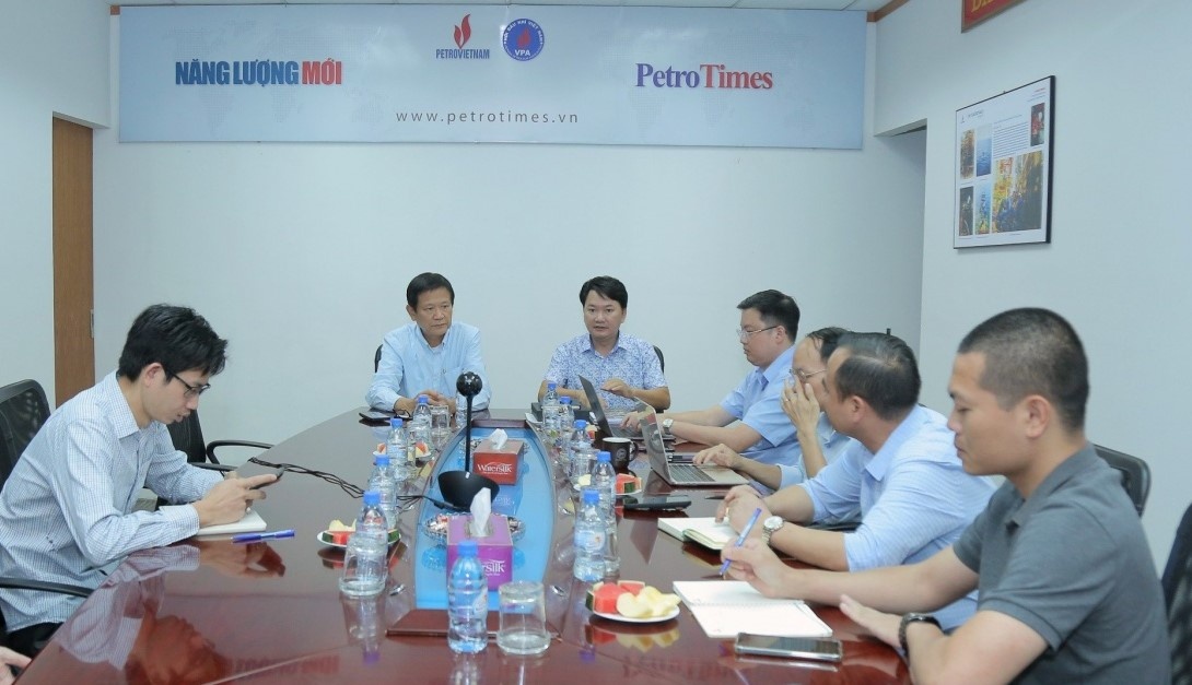 Tạp chí Năng lượng Mới/PetroTimes cập nhật kiến thức về chuyển dịch năng lượng cho cán bộ, phóng viên