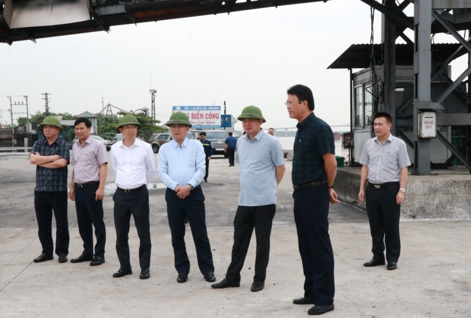 Các hệ thống cụm kho cảng phải đảm bảo hiệu quả kinh doanh cho TKV