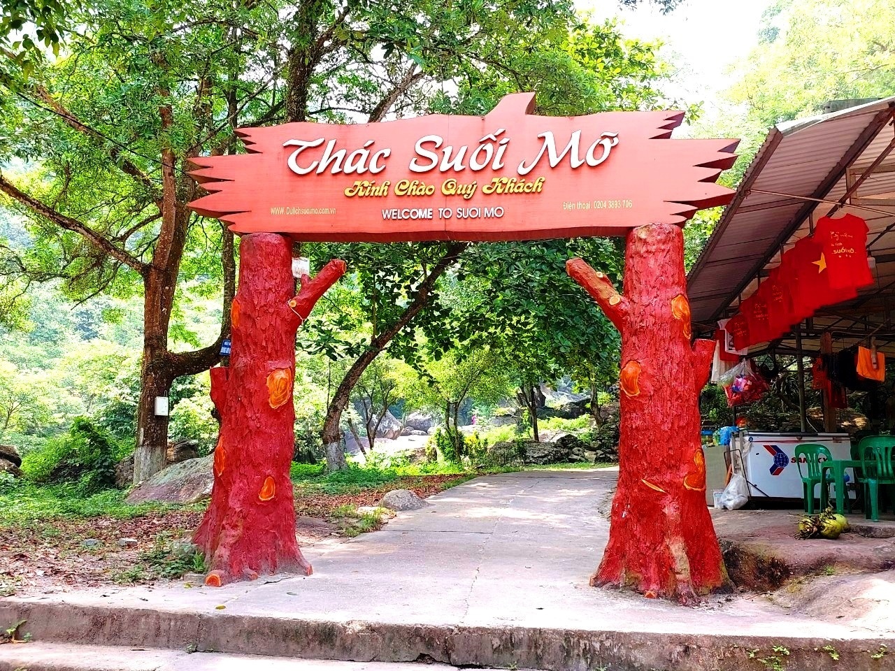 Suối Mỡ - Vẻ đẹp kỳ thú giữa vùng Đông Bắc