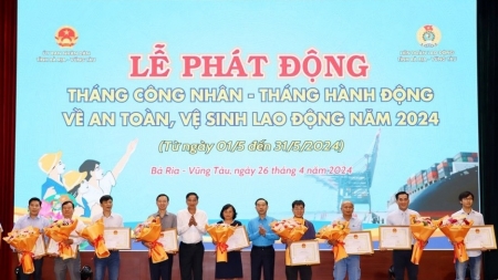 Các đơn vị PV GAS chào mừng Tháng Công nhân
