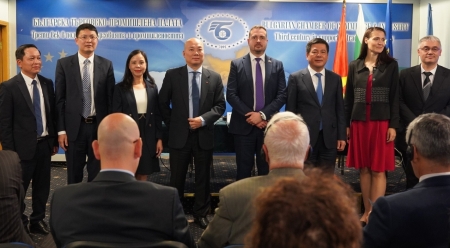 Cam kết tạo điều kiện thuận lợi cho doanh nghiệp Bulgaria đến hợp tác, đầu tư tại Việt Nam